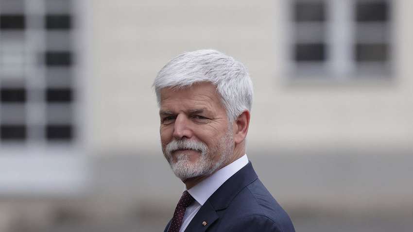 Президент Чехии назвал дату начала переговоров с РФ по прекращению войны Президент Чехии назвал дату начала переговоров с РФ по прекращению войны