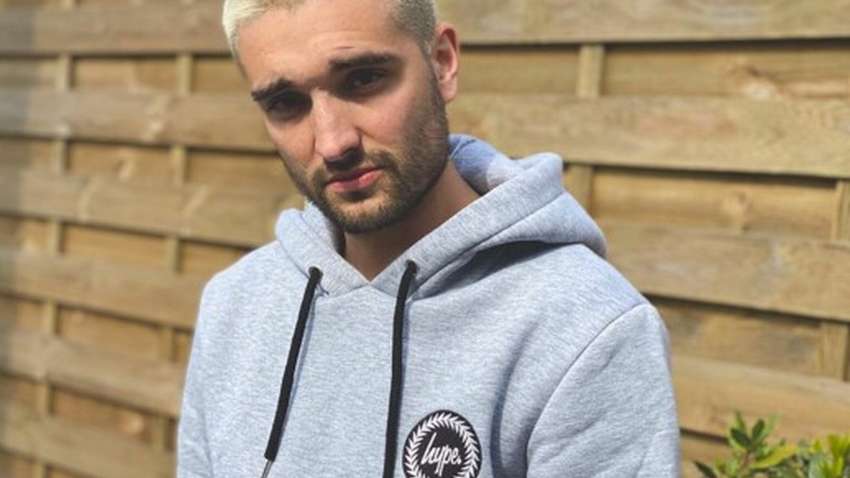 У популярного співака діагностували пухлину мозку