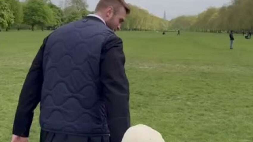 Предатель в рясе: скандальный нардеп Дмитрук появился в Лондоне в иподьяконском наряде