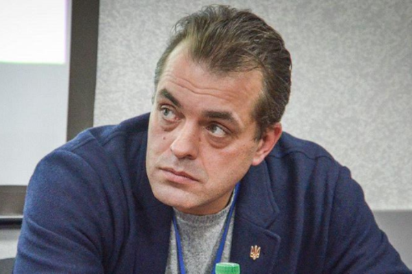 У волонтера Бирюкова проходят обыски