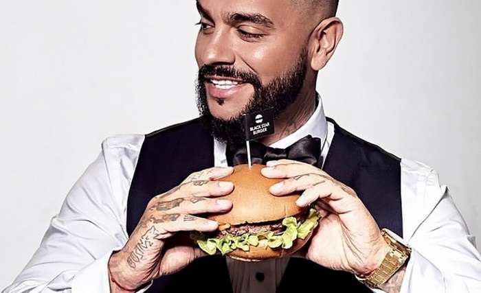 Тимати угостил Джастина Бибера своими бургерами