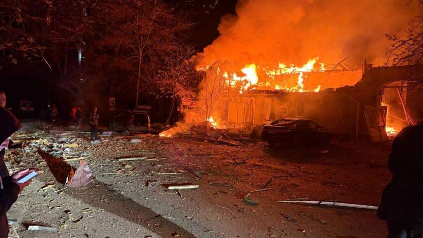 Россия ударила по жилым домам в Одессе: трагические последствия