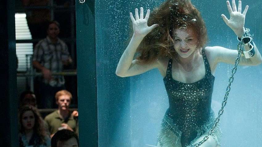 Знаменитые актеры, которые чуть не погибли во время съемок