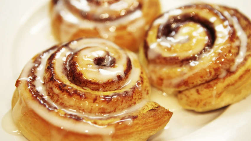 Як спекти знамениті синабони та здивувати близьких: рецепт Як спекти знамениті синабони та здивувати близьких: рецепт