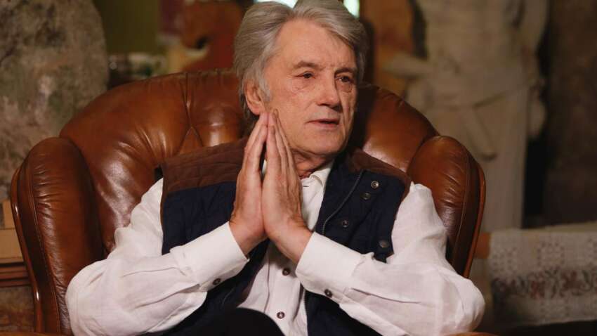 «Куда девался тот Виктор?»: Ющенко опубликовал архивное фото и эмоциональное обращение к Орбану