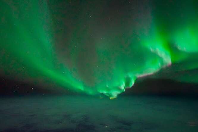 "Найкрасивіше природне явище": фотограф показав кадри північного сяйва "Найкрасивіше природне явище": фотограф показав кадри північного сяйва