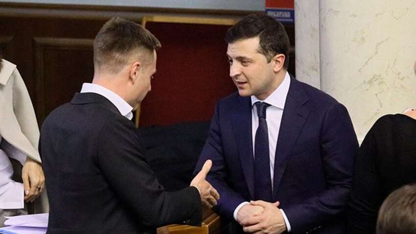 Гончаренко публично высмеял видеообращение президента Зеленского Гончаренко публично высмеял видеообращение президента Зеленского