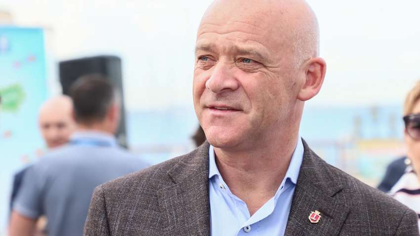 Мер Одеси Труханів захворів коронавірусом