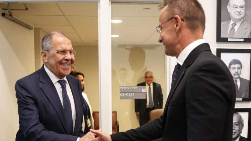 Будапешт полностью слился под Москву: в чем заподозрили Сийярто