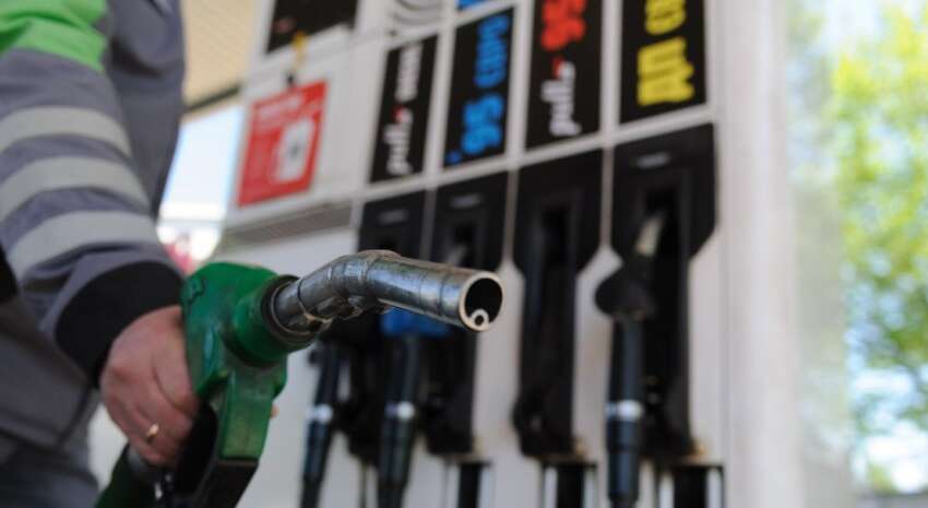 Готовиться к повышению или снижению стоимости топлива: озвучен прогноз Готовиться к повышению или снижению стоимости топлива: озвучен прогноз