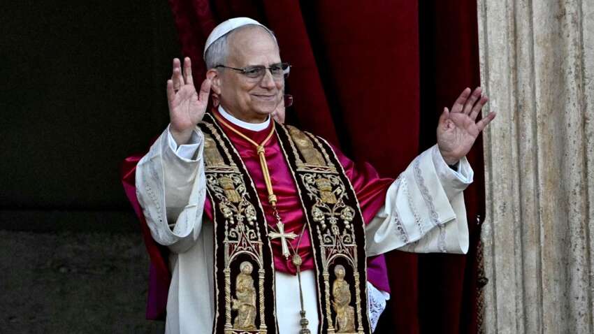 Папа Римський передав Україні 100 тисяч порцій супу для постраждалих від війни