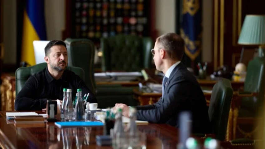Після засідання уряду: Зеленський розкрив деталі першого завдання Корецькому Після засідання уряду: Зеленський розкрив деталі першого завдання Корецькому