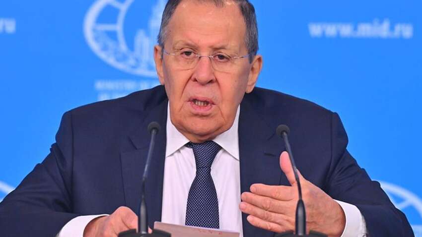 "Цим ідіотам варто пояснити": Лаврова жорстко поставили на місце через "самовизначення" Донбасу "Цим ідіотам варто пояснити": Лаврова жорстко поставили на місце через "самовизначення" Донбасу