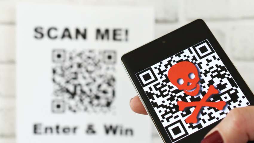 Просканував QR-код і втратив гроші: що відомо про новий вид шахрайства – квішинг Просканував QR-код і втратив гроші: що відомо про новий вид шахрайства – квішинг