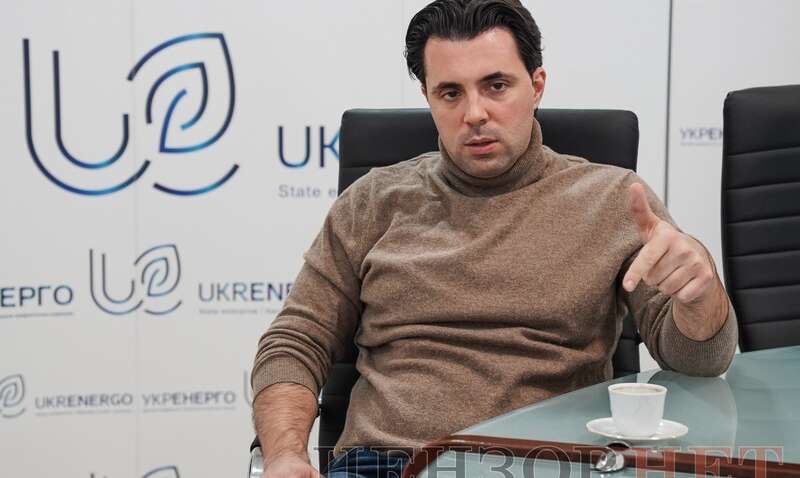 Не миллионы, а тысячи: сколько на самом деле зарабатывает глава "Укрэнерго" Не миллионы, а тысячи: сколько на самом деле зарабатывает глава "Укрэнерго"