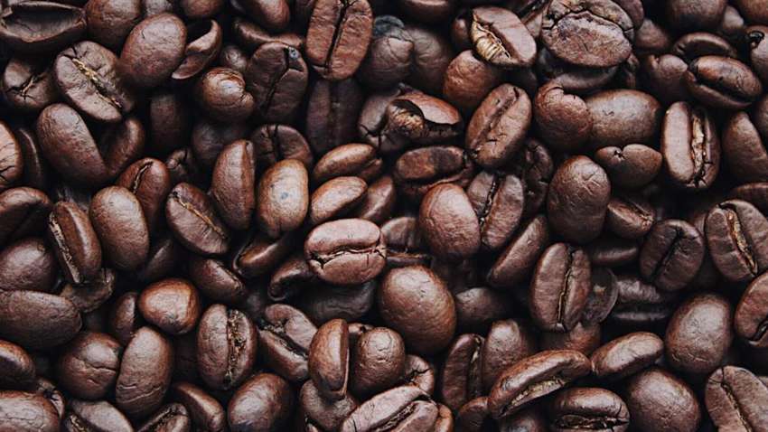 Названы признаки того, что пора прекратить пить кофе