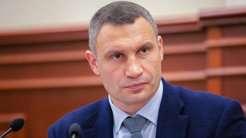 "В Києві знизився віковий ценз заражень COVID-19 до 18 років", - Кличко