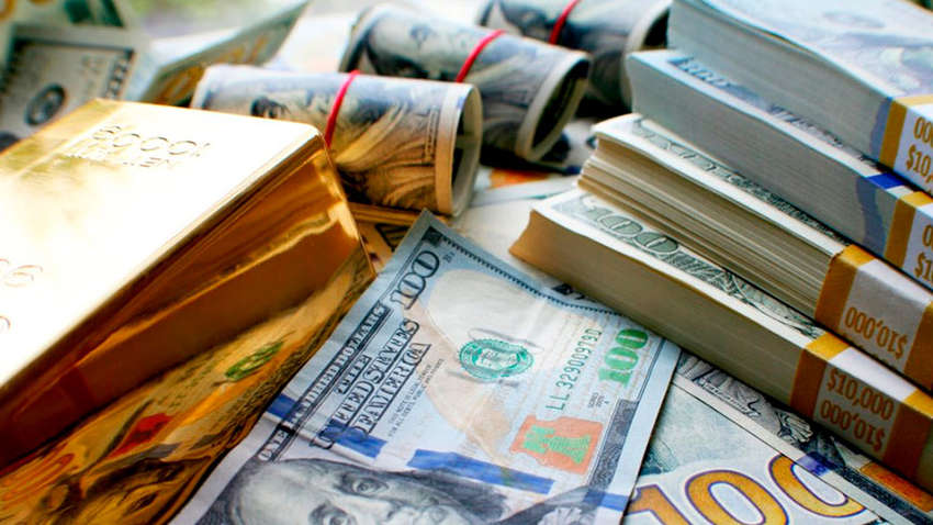 Вернул себе титул самого богатого человека в мире: о ком идет речь