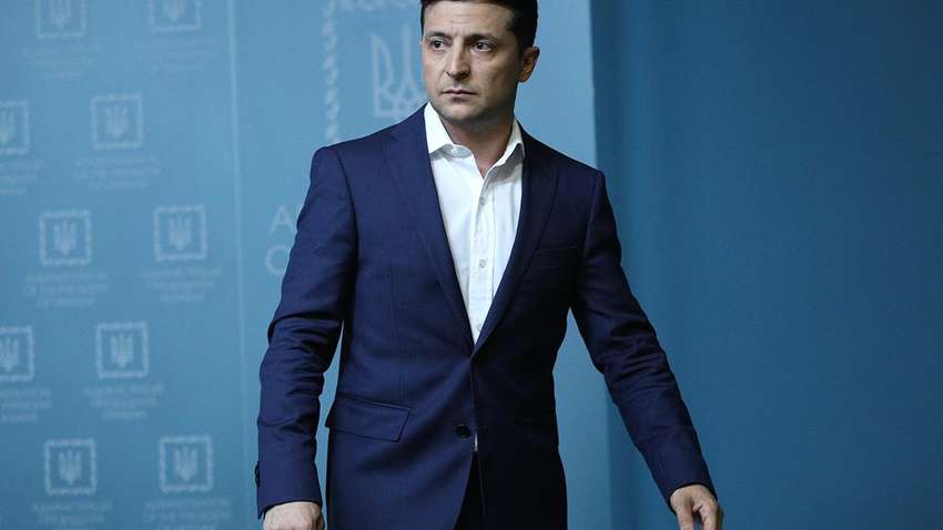 Зеленский пообещал не закрывать телеканалы и поддерживать свободу слова 