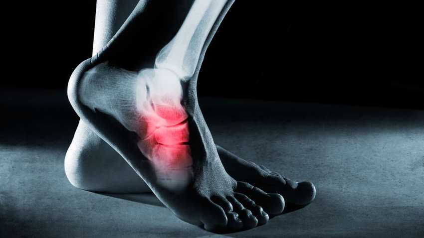 Первая помощь при травме голеностопа