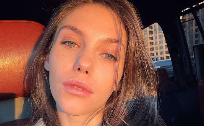 Дочь Суркиса впервые показала лицо 3-месячного сына