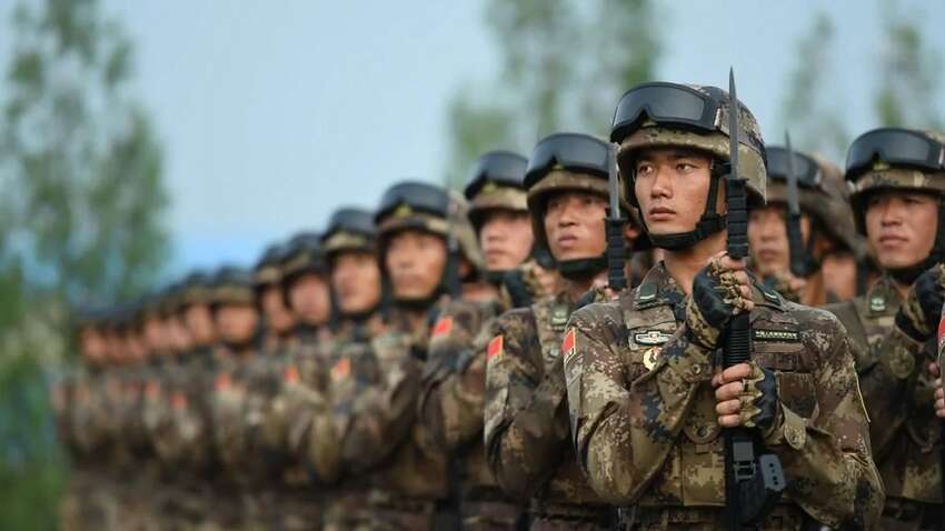 Китайські військові не просто так задіяні у війні в Україні: до чого готується Пекін Китайські військові не просто так задіяні у війні в Україні: до чого готується Пекін