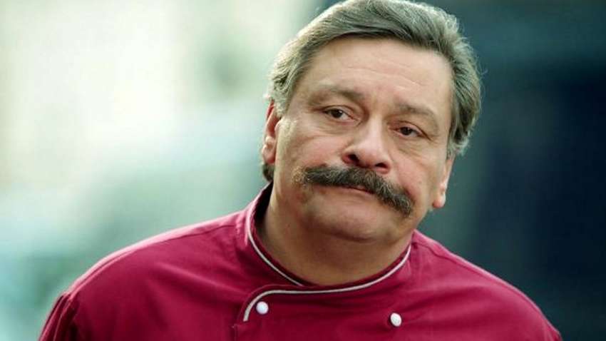 Звезда "Кухни" высмеял пропагандистов РФ и назвал их "тупыми приспешниками власти" (ВИДЕО)