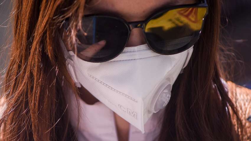 Болеют бессимптомно: новости для тех, кто носит маску, спасаясь от коронавируса