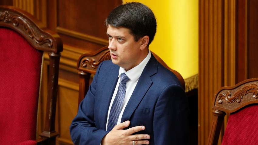 Закон про імпічмент спрямований Зеленському