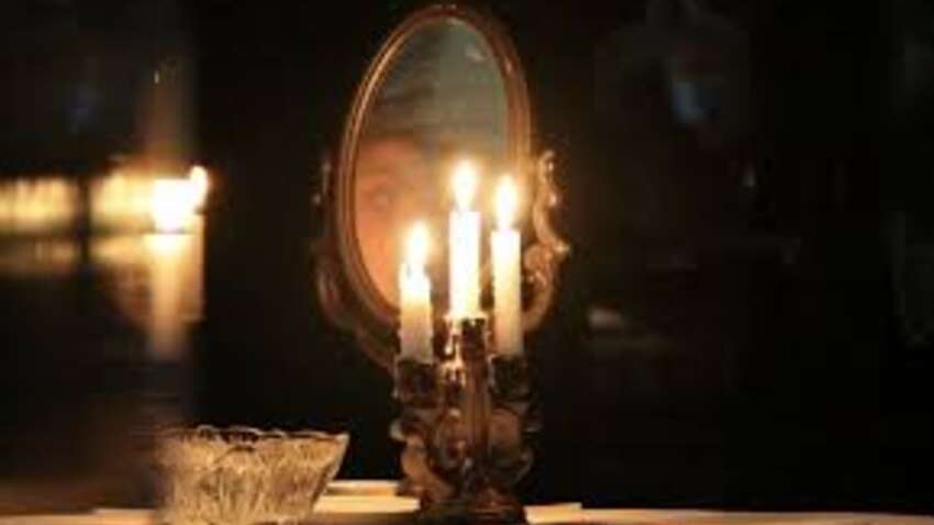 Ворожіння на Новий рік – ритуали, які виконують бажання, притягують гроші та відкривають ім’я судженого