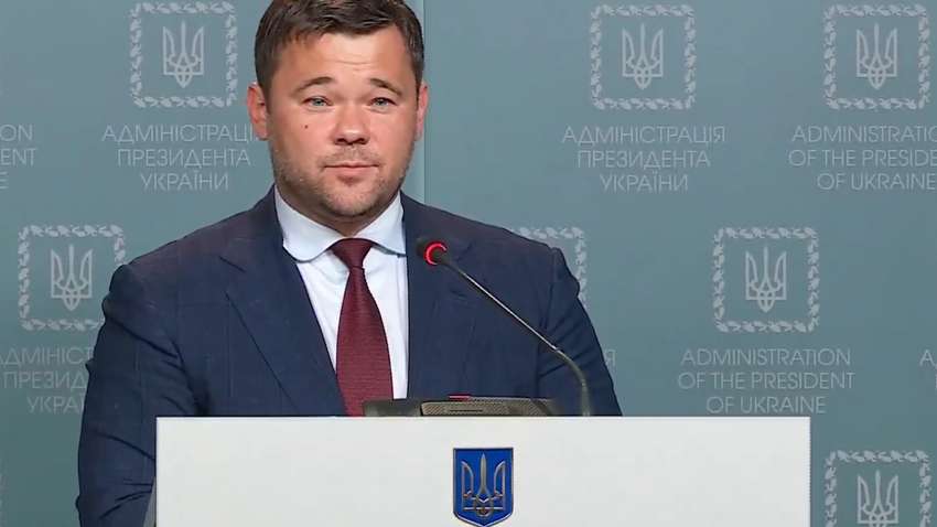 Гербы и награды теперь будут раздавать с "благословения" Богдана