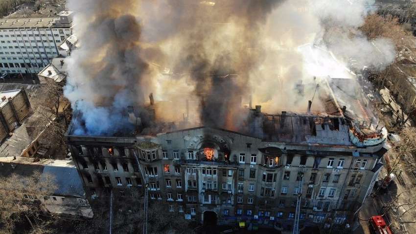 Одесская трагедия и предвкушение Парижа: чем жила Украина на этой неделе