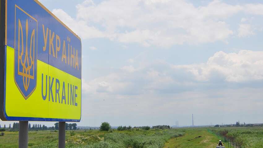 Схема втечі з України за 13,5 тис. євро: військовозобов'язаним пропонували “гарантований маршрут” Схема втечі з України за 13,5 тис. євро: військовозобов'язаним пропонували “гарантований маршрут”