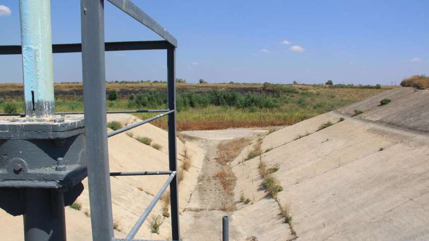 В ВР планируют принять закон о подаче воды в Крым