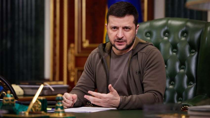 "Уважніше добирати слова": у Зеленського спростували хибні заяви, які нібито озвучив президент "Уважніше добирати слова": у Зеленського спростували хибні заяви, які нібито озвучив президент