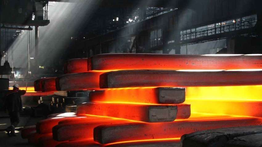 "Укрметаллургпром": Нужно объявить чрезвычайную ситуацию в экономике из-за невозврата НДС