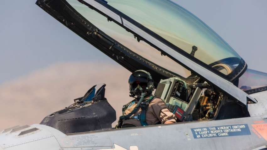 США змінили свою політику щодо винищувачів F-16 в Україні США змінили свою політику щодо винищувачів F-16 в Україні