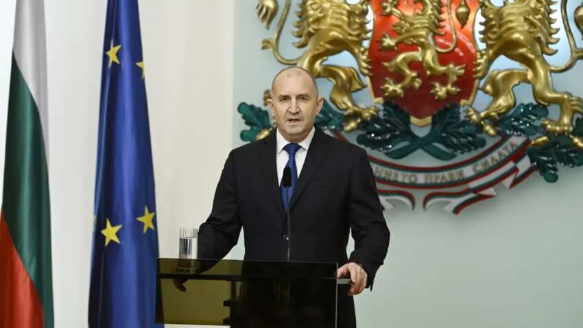 Проросійський президент однієї з країн ЄС оголосив про відставку 