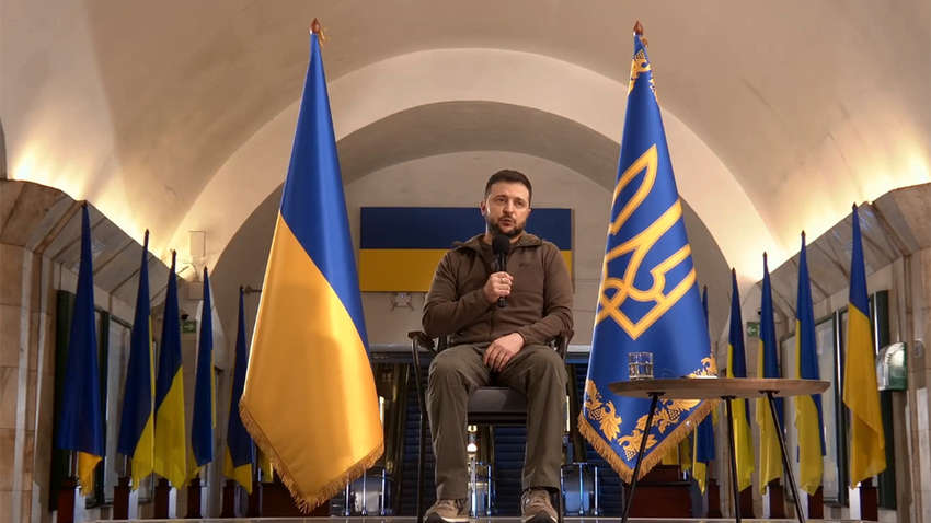 Пресс-конференция в метро: эксперты проанализировали меседжи Зеленского