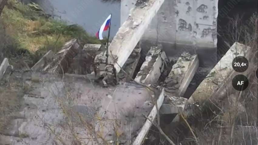 Окупанти перейшли кордон із Чернігівською областю, встановивши свій прапор: що говорять у ДПСУ