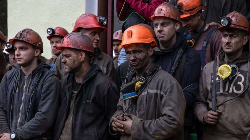 Уряд обіцяє гроші гірникам: яку суму й коли перерахують