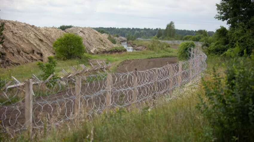 На кордоні з Білоруссю встановили “пастки для ухилянтів”: що відомо На кордоні з Білоруссю встановили “пастки для ухилянтів”: що відомо