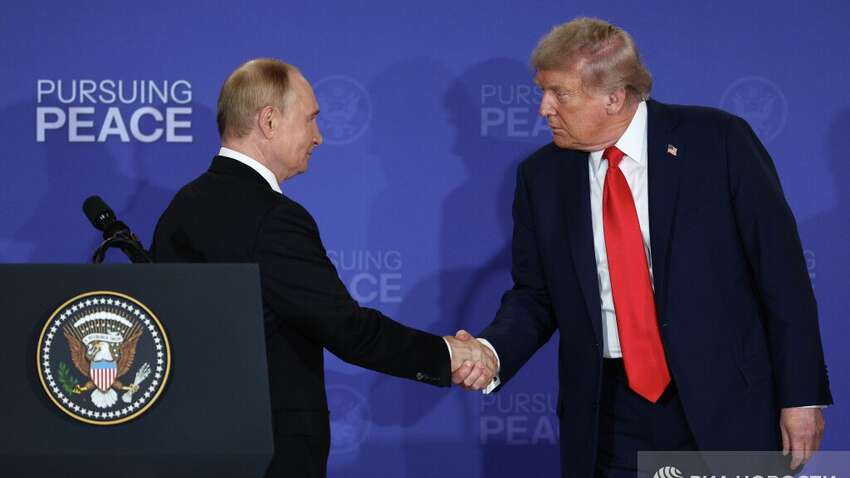 "Це огидно": як в Україні реагують на зустріч Трампа і Путіна "Це огидно": як в Україні реагують на зустріч Трампа і Путіна