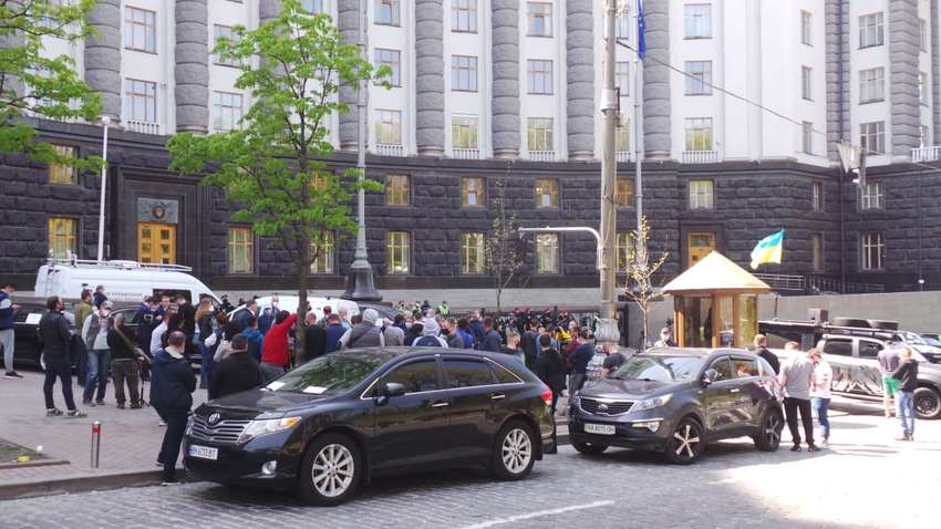 Новий адаптивний карантин в Україні і сутички бізнесменів з поліцією: якою була середа