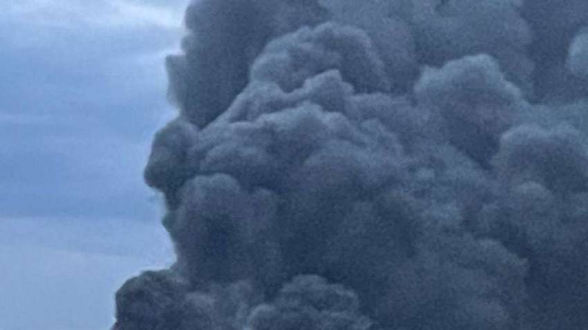 Российская ракета попала в гражданский объект – вся Одесса в черном дыму: подробности Российская ракета попала в гражданский объект – вся Одесса в черном дыму: подробности