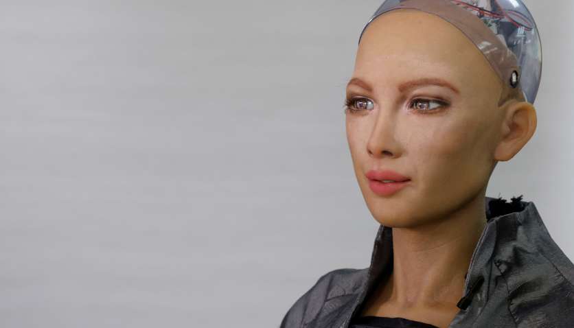 Робот Софія відповів на питання про війну в Україні: сказав, що потрібно зробити з Путіним Робот Софія відповів на питання про війну в Україні: сказав, що потрібно зробити з Путіним