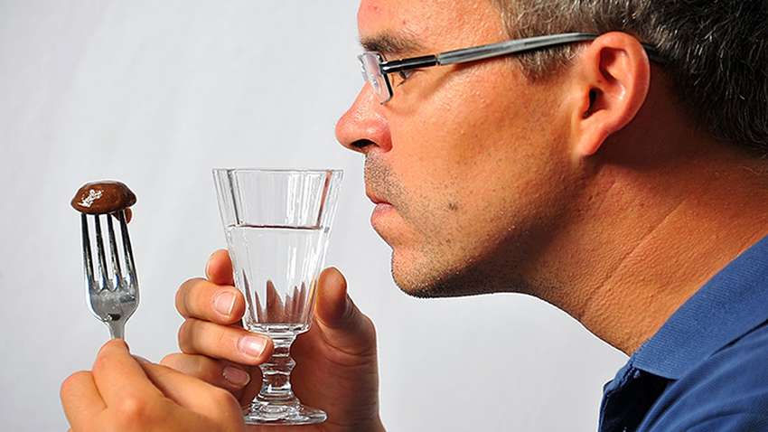 Все вирішує закуска: як правильно пити горілку