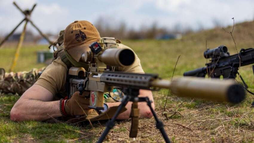 Самая горячая точка упорных боев: военный рассказал о сложностях на фронте 