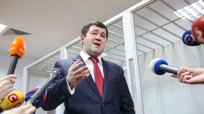 Насирову и его советнику объявили подозрение: подробности