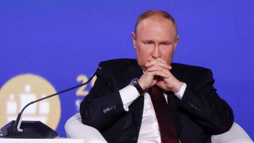 Падение Ил-76 возле Белгорода: какой спектакль через неделю после резонансного события разыгрывает Путин Падение Ил-76 возле Белгорода: какой спектакль через неделю после резонансного события разыгрывает Путин